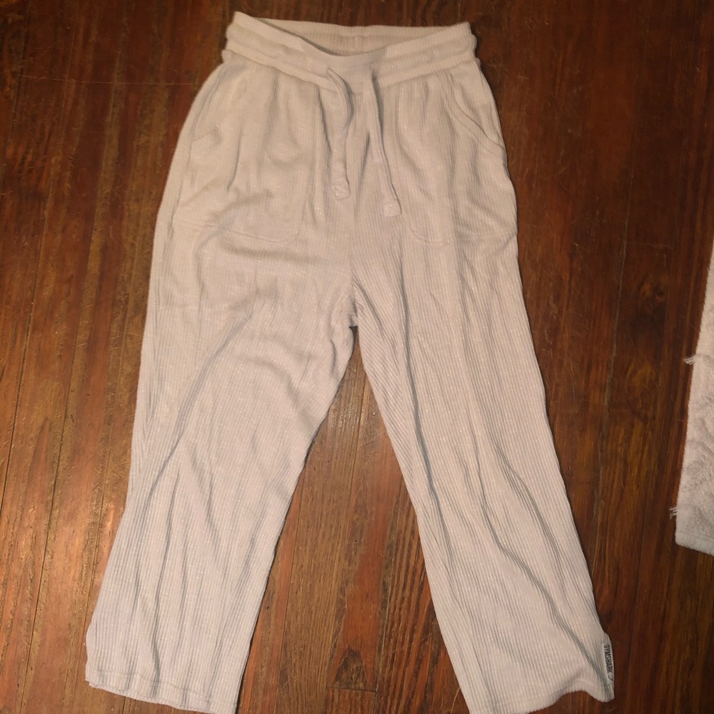 Gym shark ribbed pants